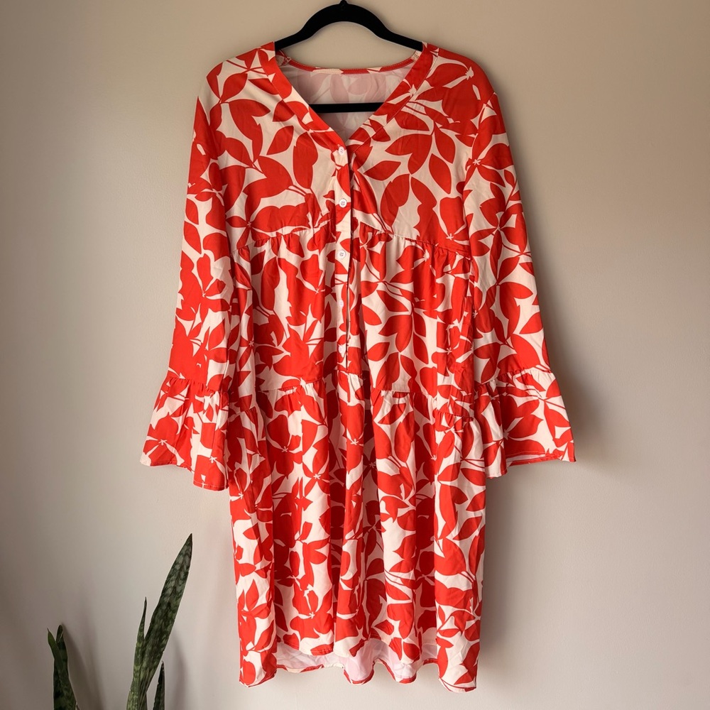 SHEIN Vibrant Red and White Leaf Print Midi Dress